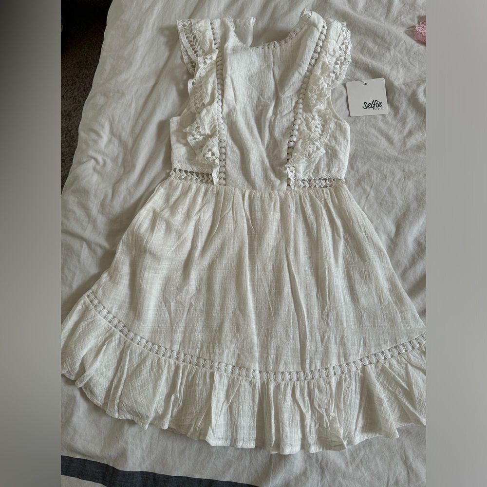 White lace Selfie Leslie dress New with tags